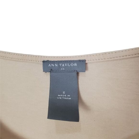 ANN TAYLOR Womens Blouse SZ S Beige Beaded Embroidered Long Sleeves‎ Cotton - Picture 3 of 7